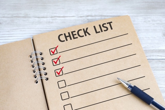 SNSをやるべきか チェックリスト イメージ