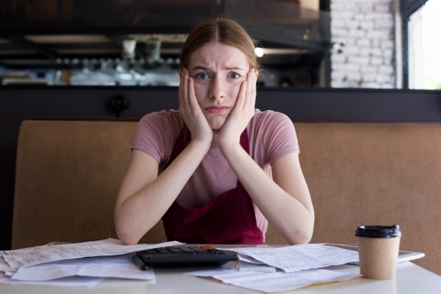 スレッズの運用面のデメリット　イメージ